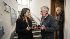 Krátka historka: Niekto u nás začal denne drviť klavír a vchod zbystril